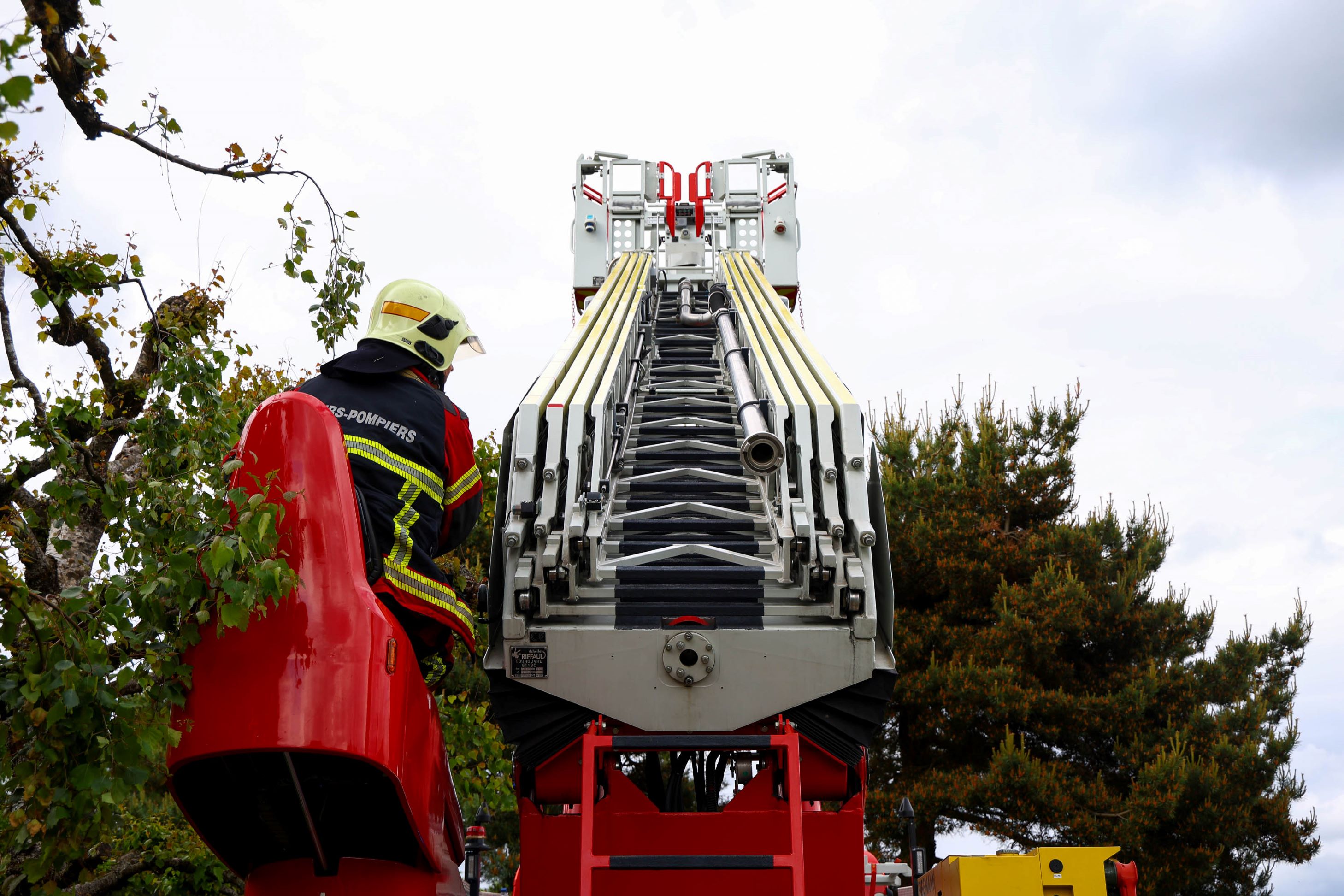 2025.05.25 Feu de Combles Ch. Champ Marion 8 Le Vaud 35
